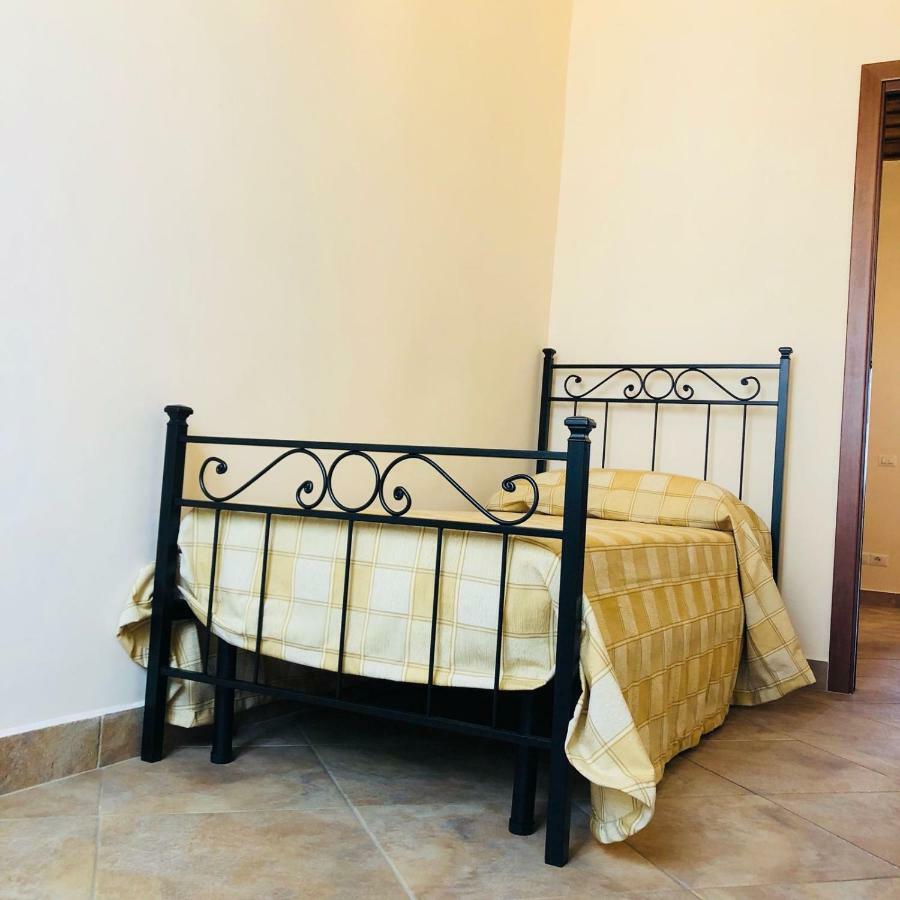 Casa Vacanze La Torretta Sutri Kültér fotó